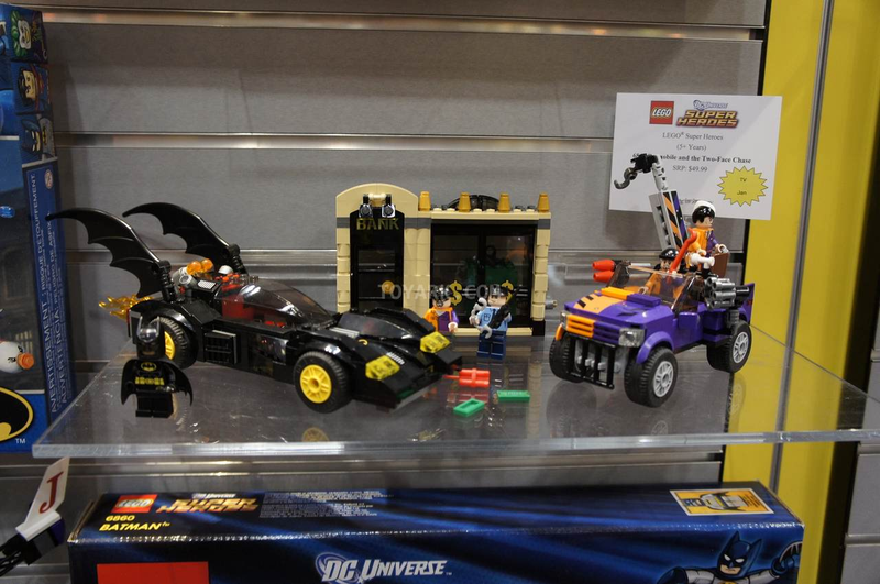 Illustration for article titled LEGO Lord of The Rings, Avengers, and Deadpool debut at Toy Fair!